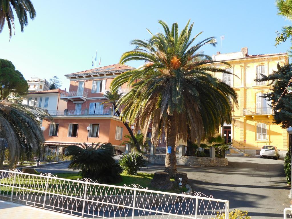 Hotel Villa Maria Sanremo Exterior foto